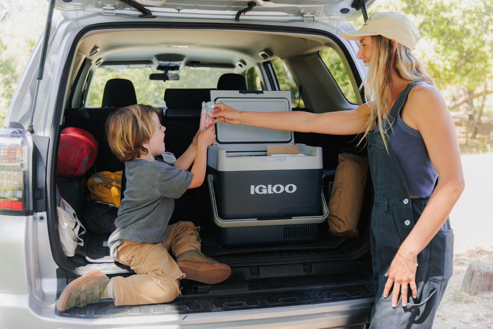 Igloo-kylmalaukku autoretkella